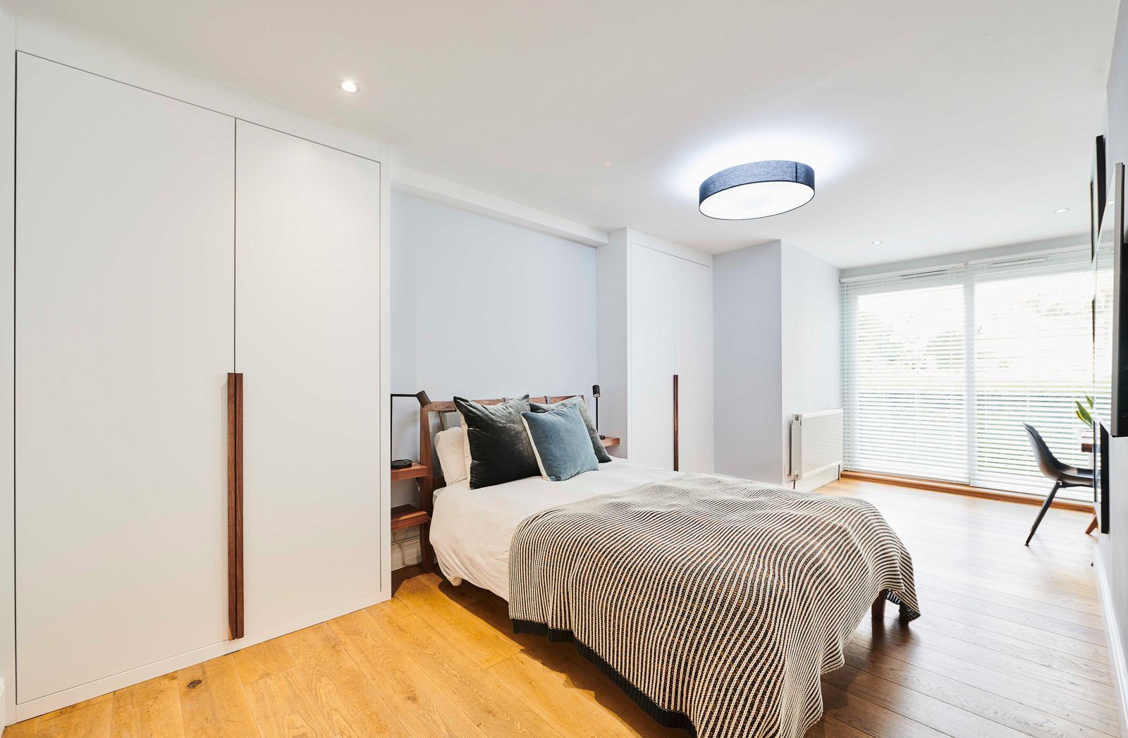 Custom Fitted Dressing Rooms in London